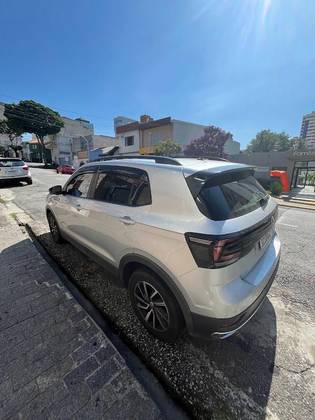 VOLKSWAGEN T-CROSS 1.0 200 TSI TOTAL FLEX SENSE AUTOMÁTICO